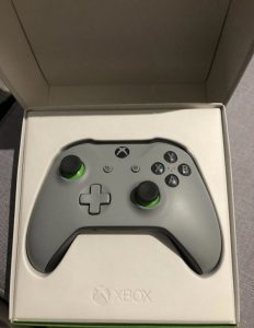 Original Microsoft Xbox One controller joy arm