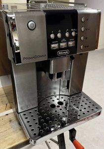 Delonghi Primadonna (Esam6600) refurbished automatic coffee machine