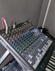 Alto 1202 live Mixer