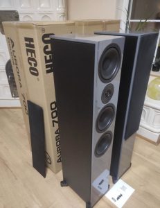 Heco Aurora 700. Beautiful Cool Gray color/extremely good sound! 25-42.5kHz