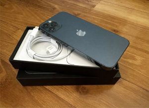 Apple Iphone 12 pro 256 GB sötétkék