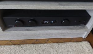 Audiolab amplifier 6000A Play