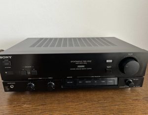 Sony TA-F 317 amplifier for sale