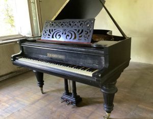 Ibach piano refurbished, under price!!